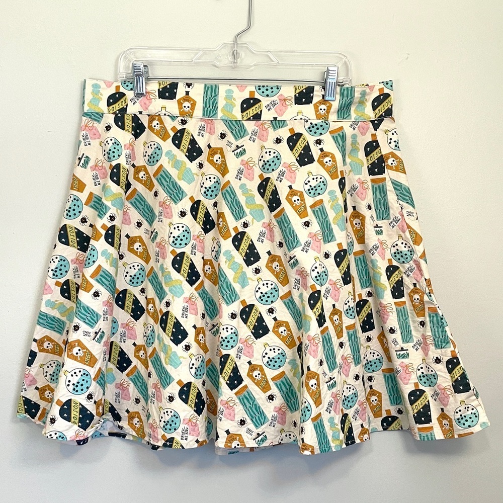 Retrolicious Multicolor Patterned Skater Skirt